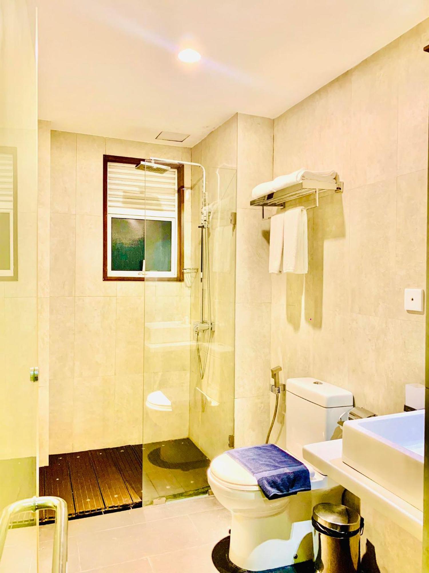 City Hotel Colombo 02 Room photo